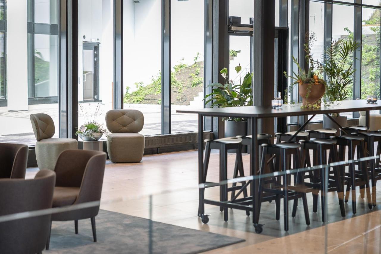 Quality Hotel Grand Ларвик Екстериор снимка